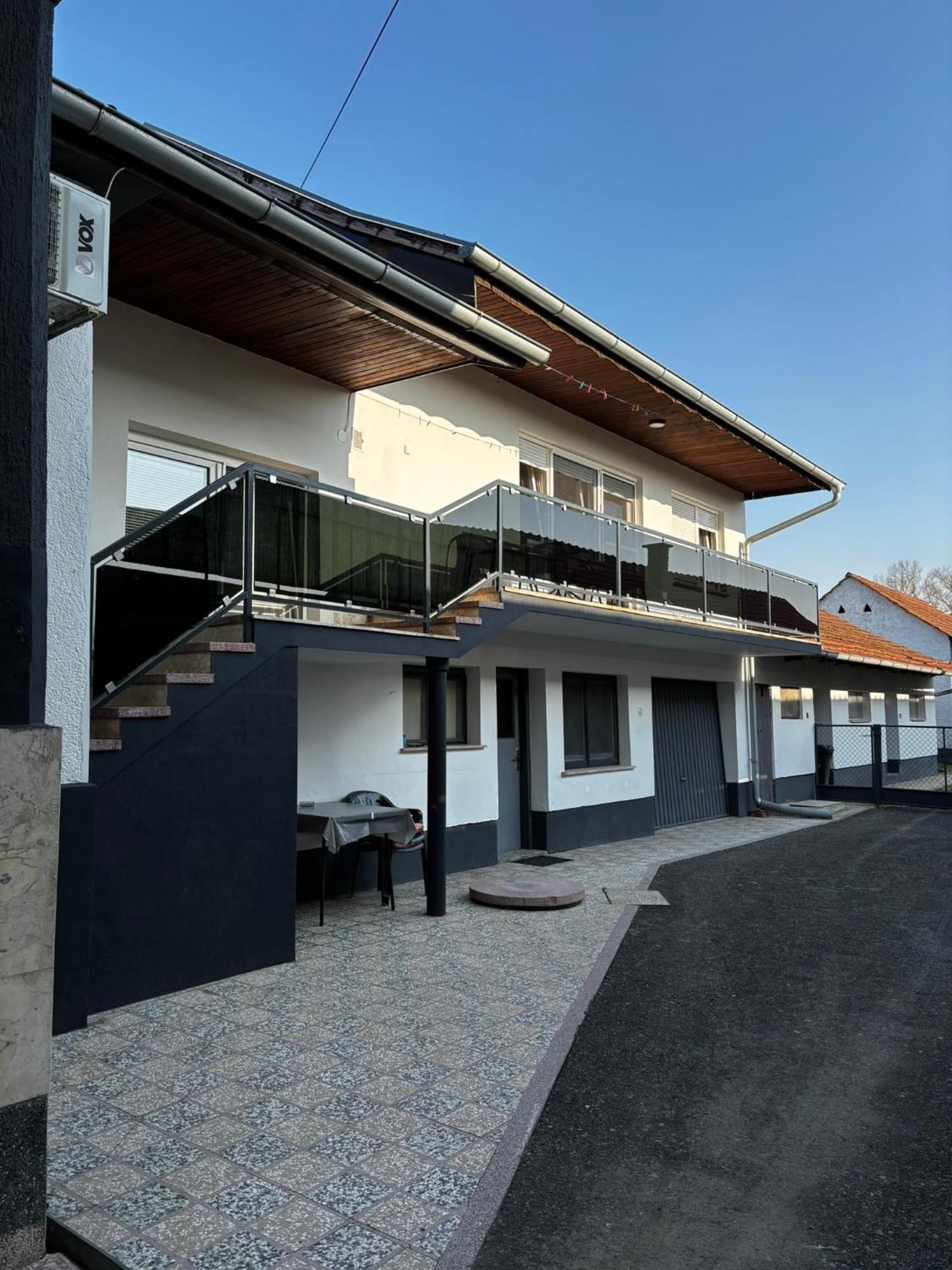 Apartman Kuca 150 Mala Subotica Exterior photo